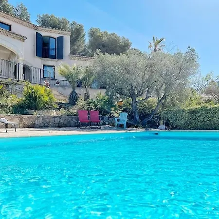 Magnifique Avec Piscine Vue 사나리쉬르메르