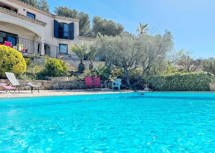 Magnifique Avec Piscine Vue 사나리쉬르메르