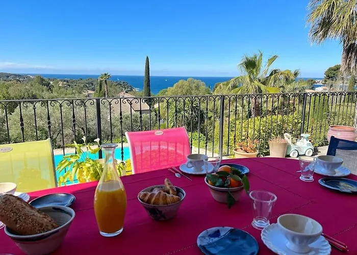 Magnifique Avec Piscine Vue 사나리쉬르메르